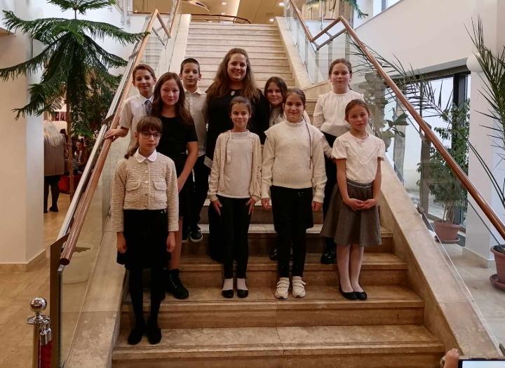 A 4.a osztály gyermekei szerepeltek a SINOSZ 75. jubileumi gáláján A 4.a osztály gyermekei szerepeltek a SINOSZ 75. jubileumi gáláján